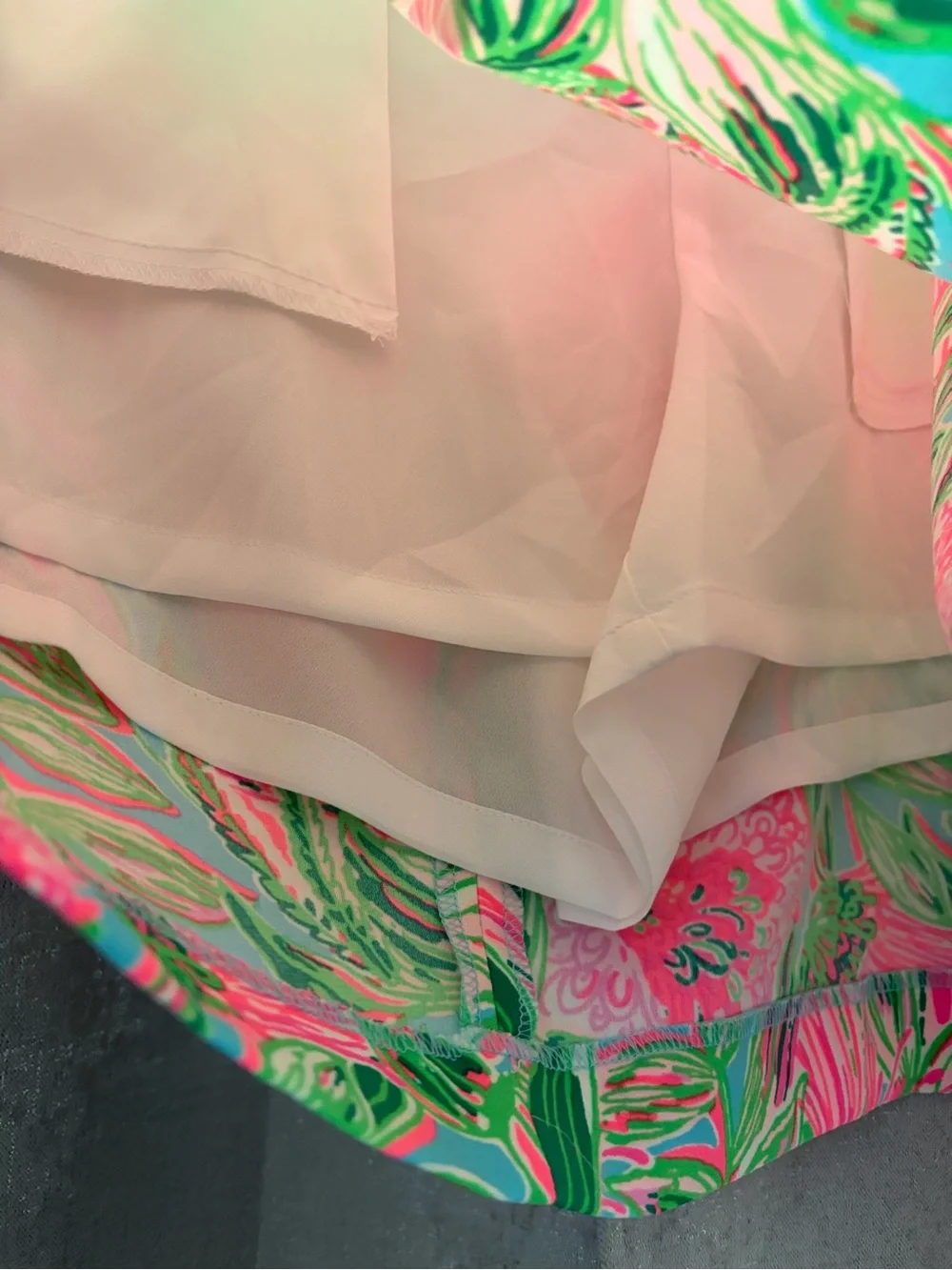 Lilly Pulitzer Jonas Skort Pink & Green 6 Floral Mini Coming in Hot - Picture 7 of 9